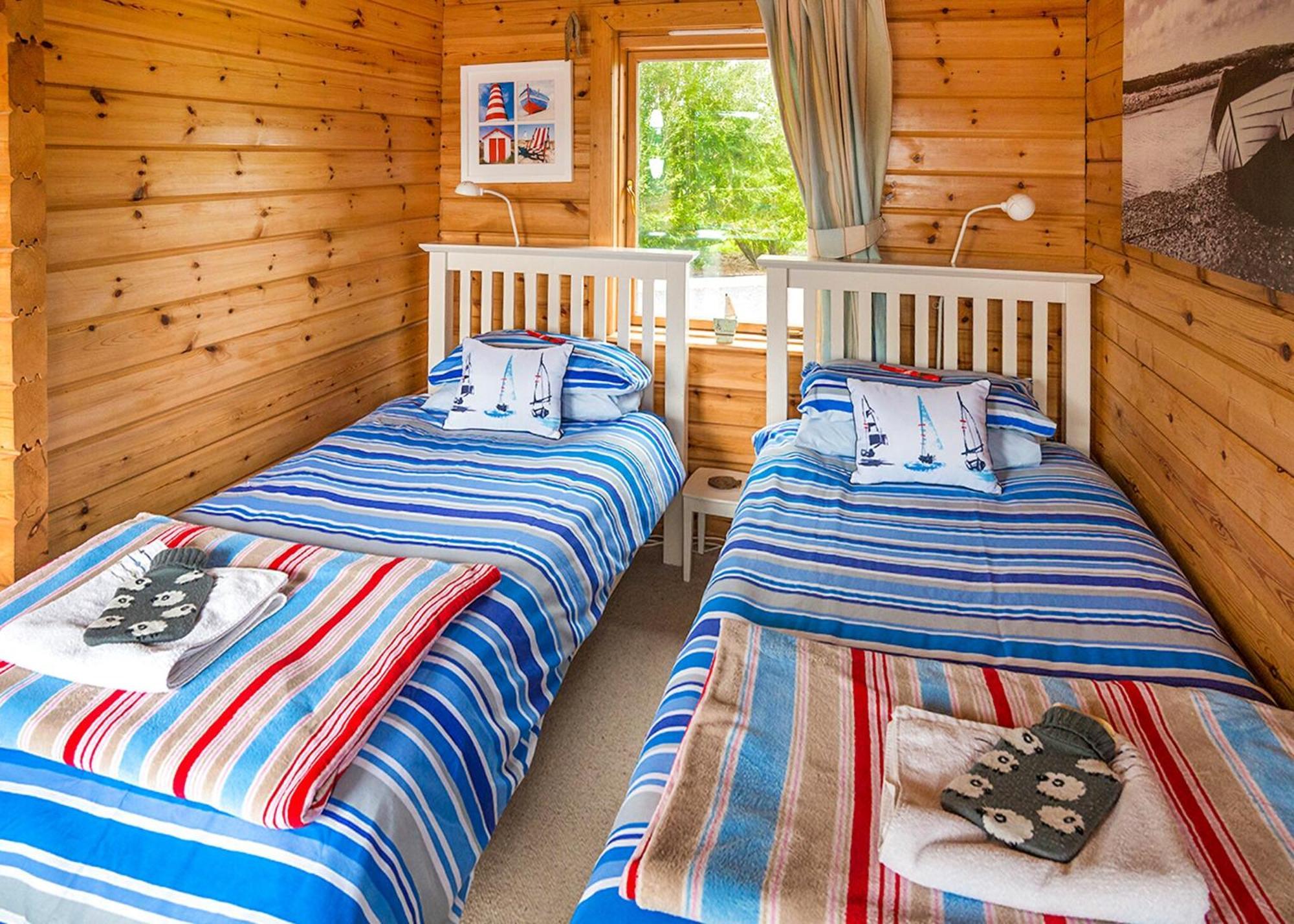 Anglesey Lakeside Lodges Menai Bridge Chambre photo
