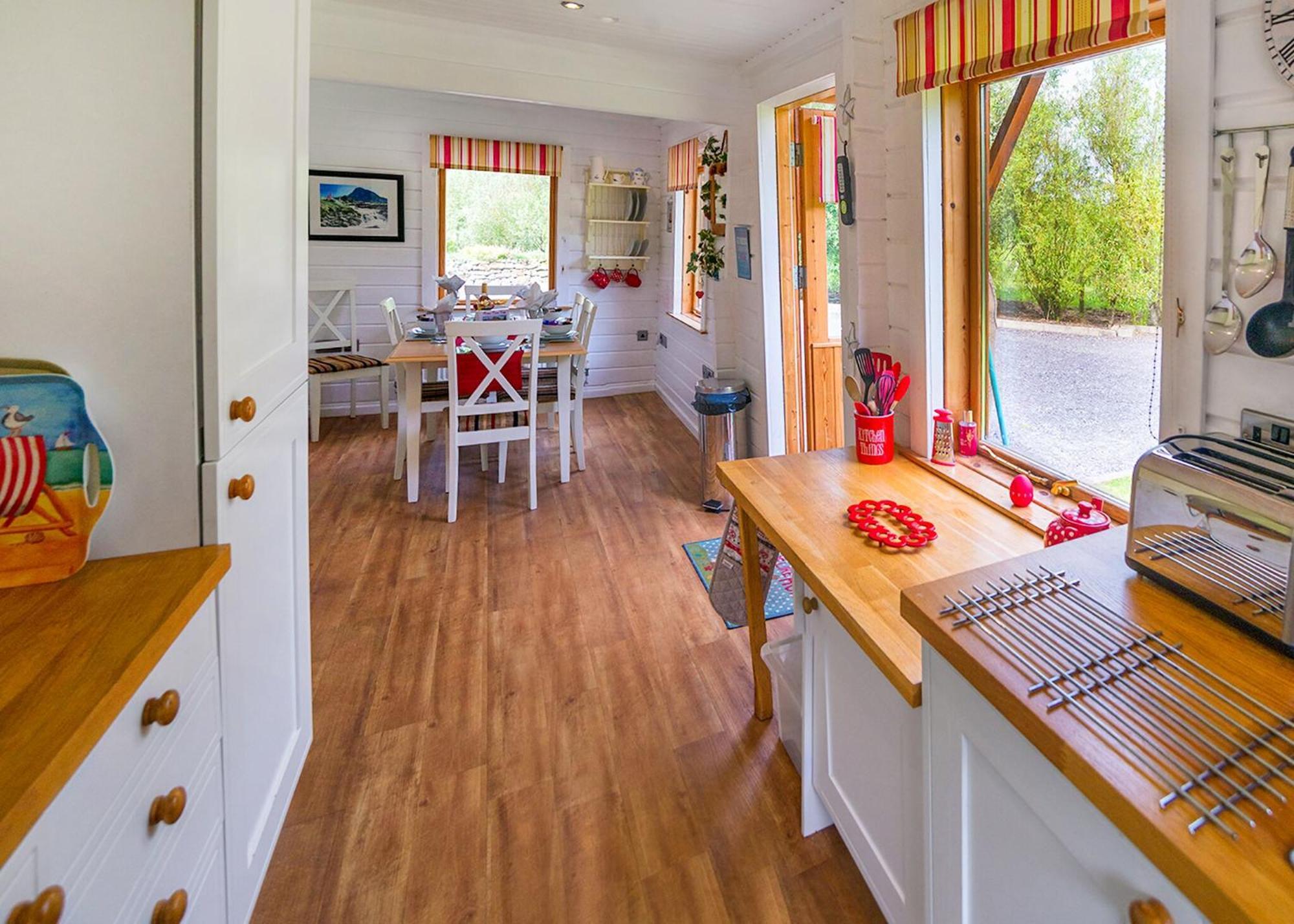 Anglesey Lakeside Lodges Menai Bridge Chambre photo