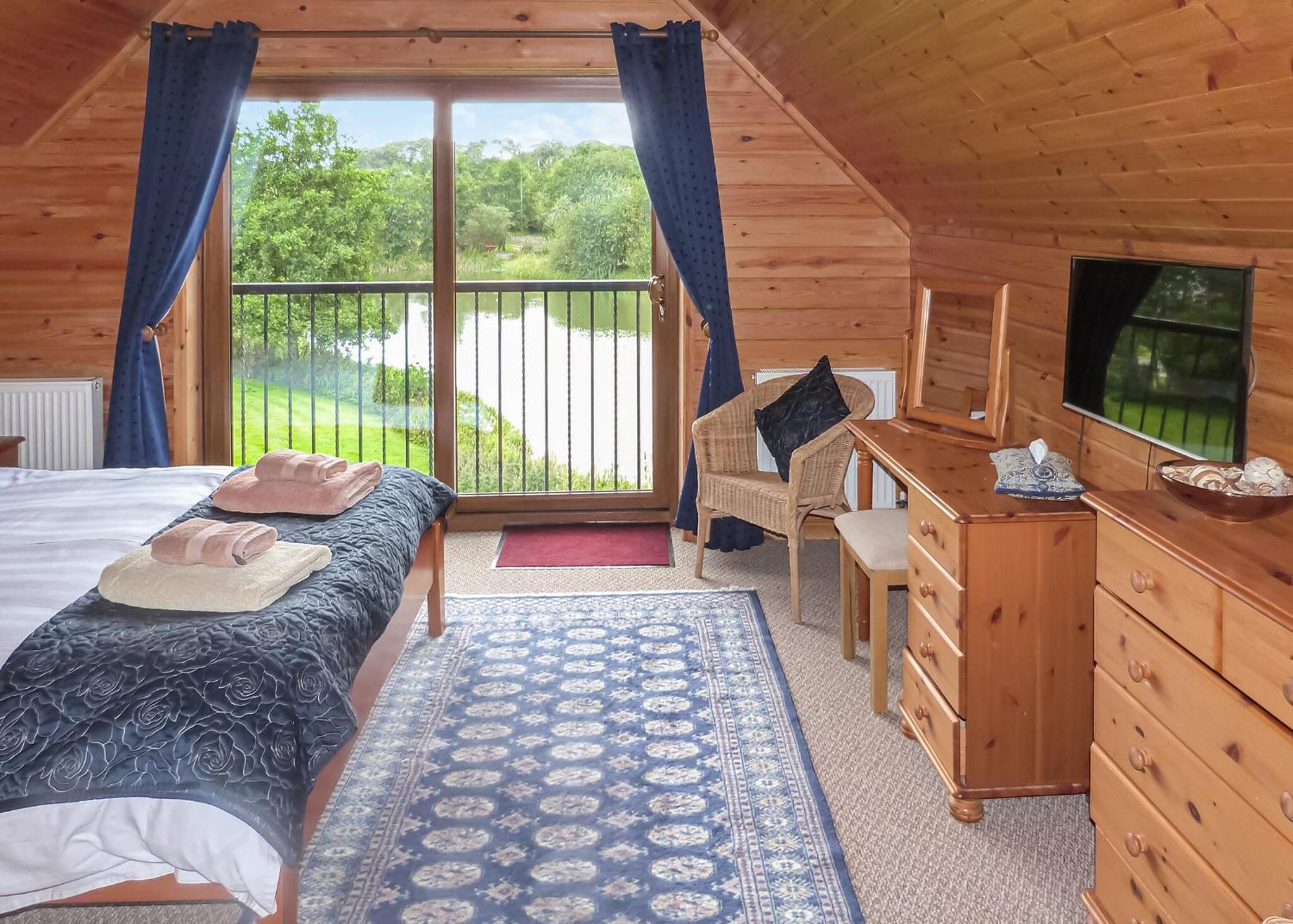 Anglesey Lakeside Lodges Menai Bridge Chambre photo