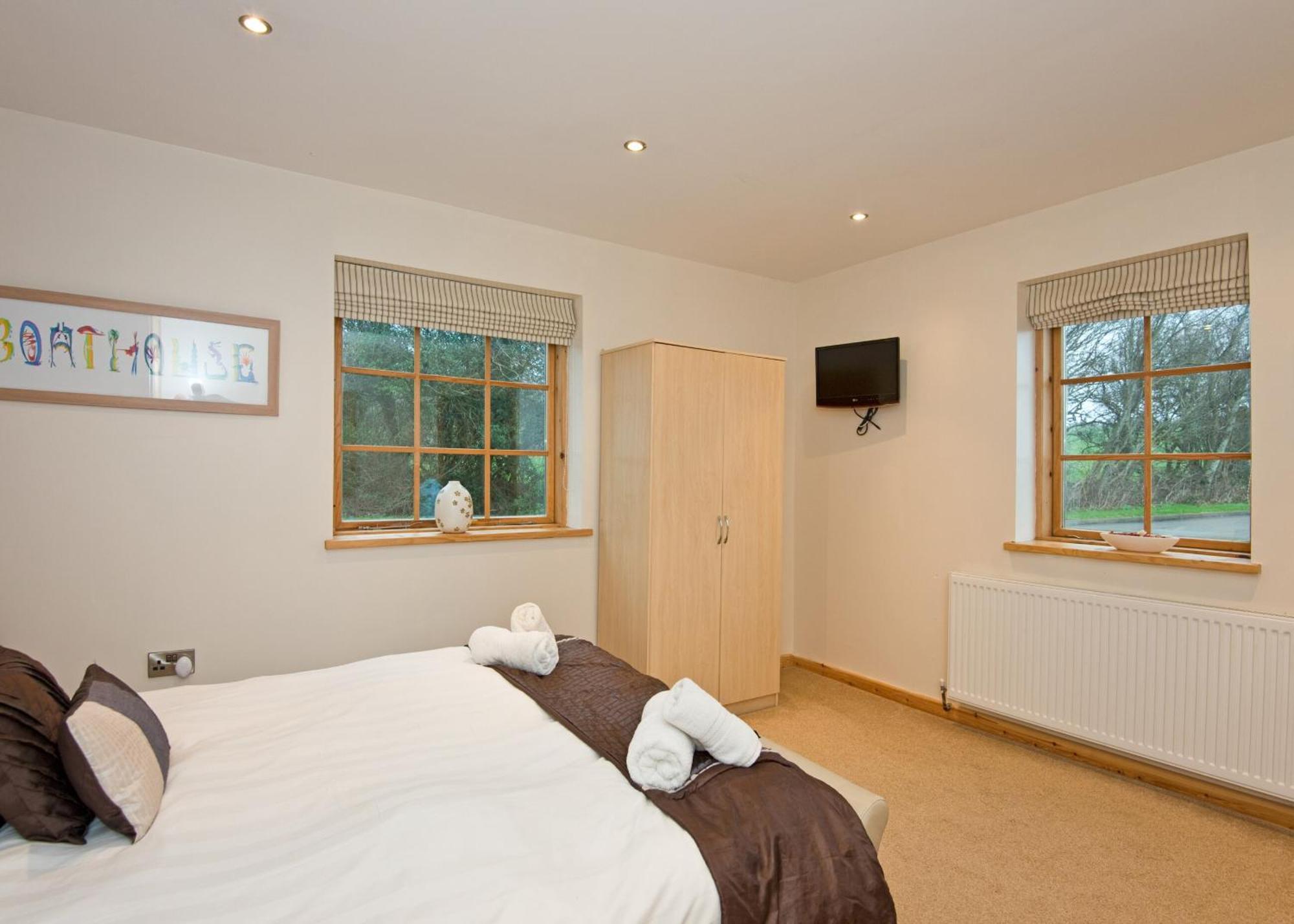 Anglesey Lakeside Lodges Menai Bridge Chambre photo